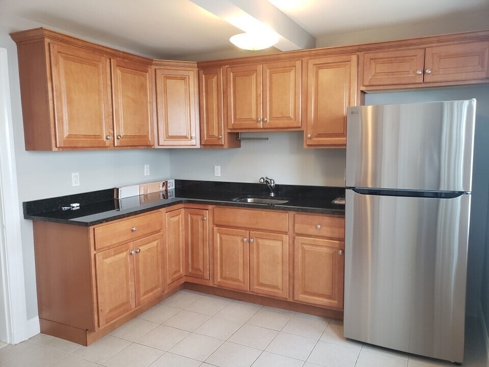 20 Mermaid Ave in Winthrop, MA - Building Photo