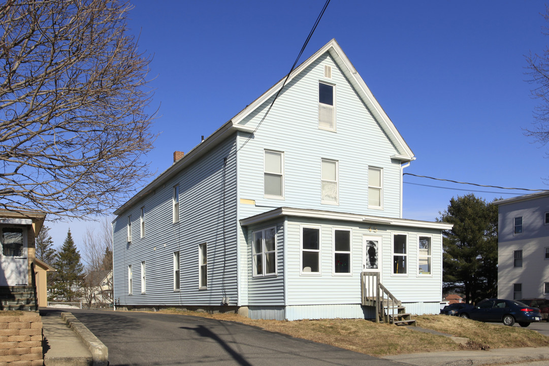 45 Jefferson St in Augusta, ME - Building Photo