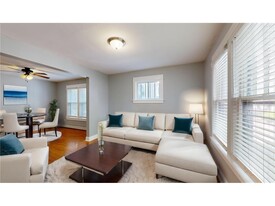 2608 2nd Ave S in Minneapolis, MN - Building Photo