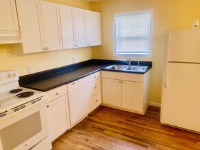 50 Nancy St in Asheville, NC - Building Photo - Building Photo