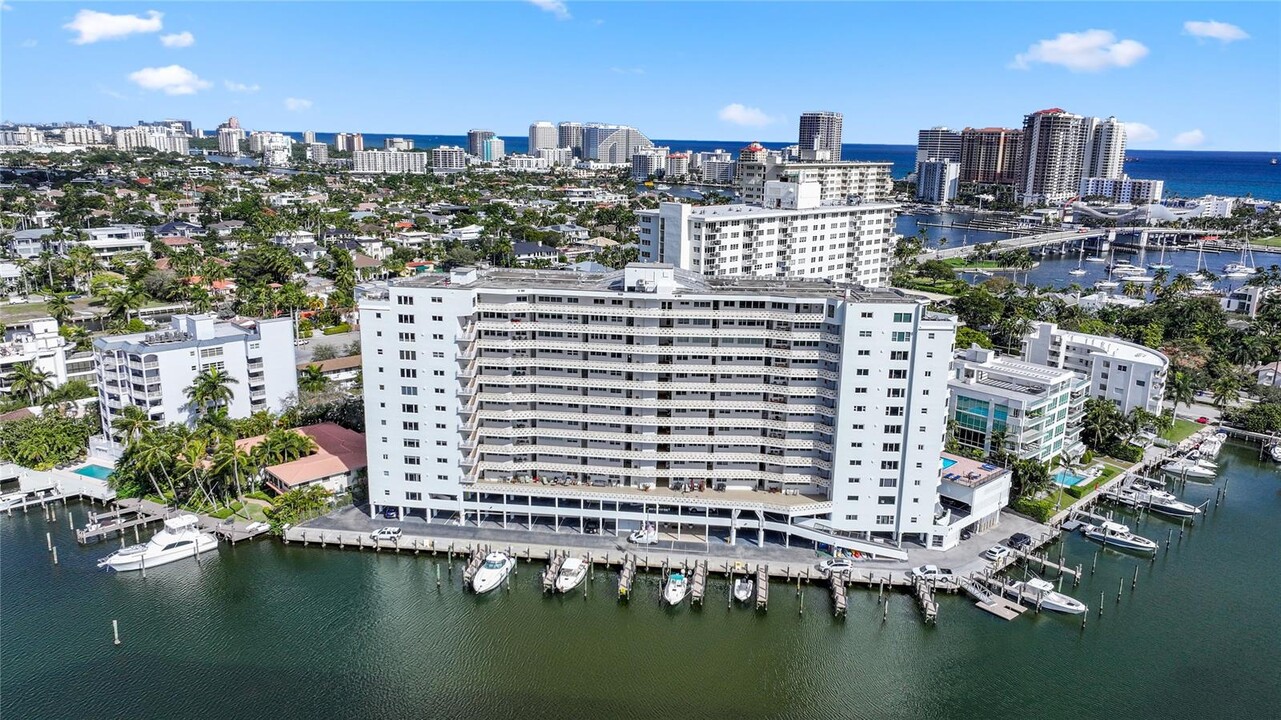 333 Sunset Dr, Unit 705 in Fort Lauderdale, FL - Building Photo