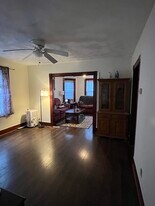 43 Lexington Ave, Unit 43 Lexington Ave in Attleboro, MA - Building Photo