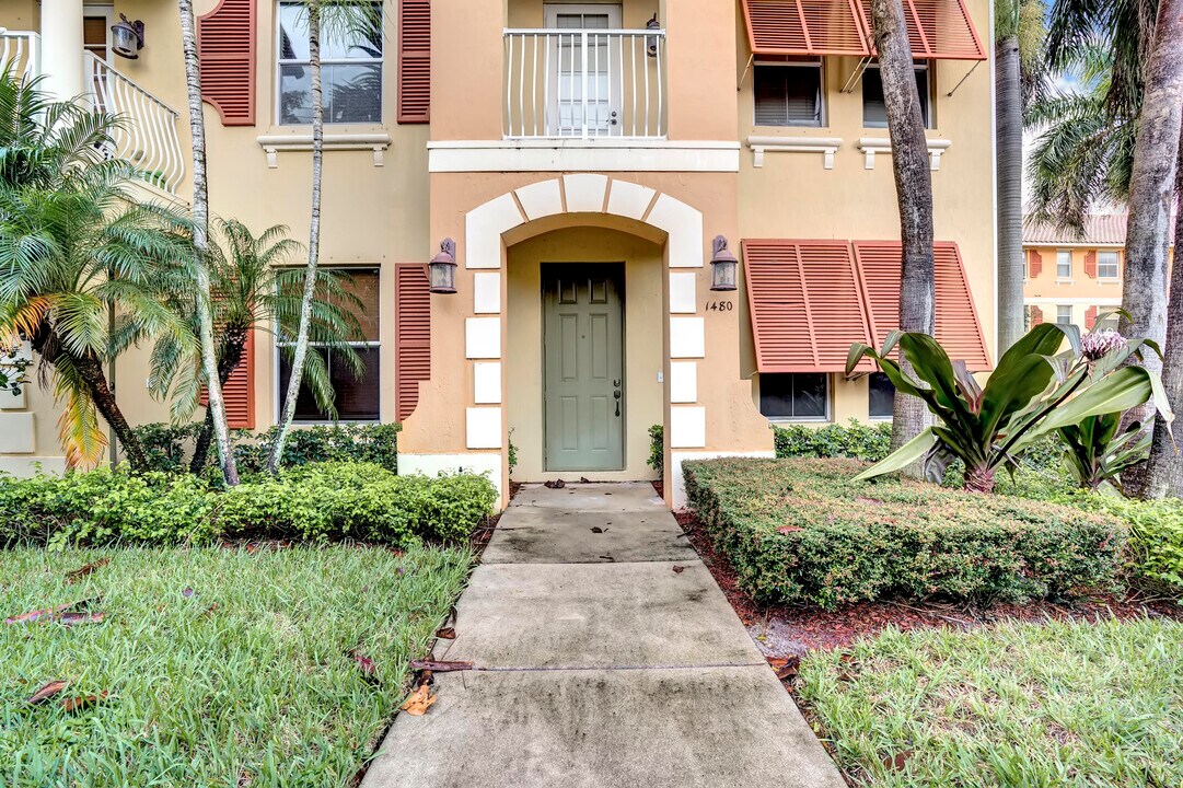 1480 Vía Alferi-Unit -1480 in Boynton Beach, FL - Building Photo
