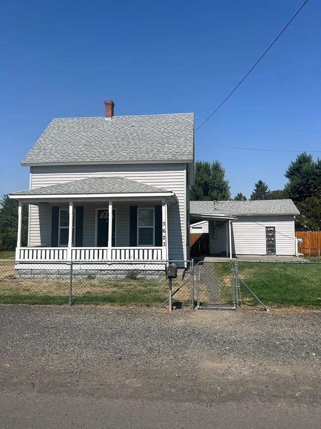 property at 3623 NE Riverside Ave