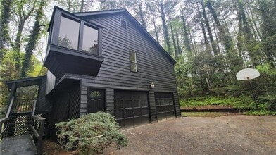 4621 Kings Crossing Dr NE in Kennesaw, GA - Building Photo - Building Photo