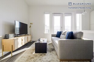 212 W Highland Mall Blvd in Austin, TX - Building Photo