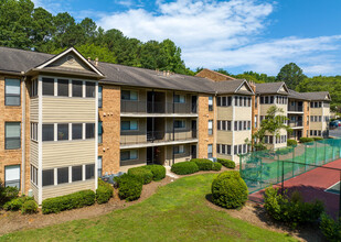 Valley Brook Crossing Apartments in Decatur, GA - Building Photo - Building Photo