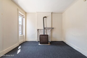 28 Bradford St in Albany, NY - Building Photo - Building Photo