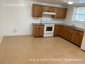 3470 Haines Rd N in St. Petersburg, FL - Building Photo - Building Photo