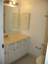 37 Academy Ave in Mt. Lebanon, PA - Building Photo - Building Photo