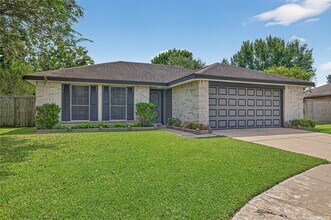 10327 Hollow Canyon Ct in Sugar Land, TX - Building Photo - Building Photo