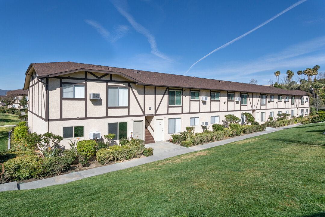 Temecula Gardens Apartments in Temecula, CA - Building Photo