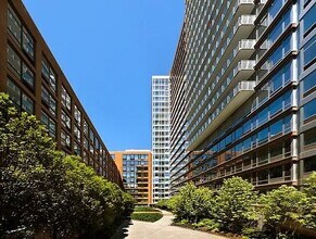450 W 17th St in New York, NY - Building Photo - Building Photo
