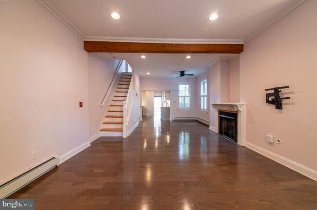 35 Delaware Ave in Lambertville, NJ - Building Photo - Building Photo