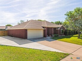 3923 Oak Valley Dr in Killeen, TX - Building Photo