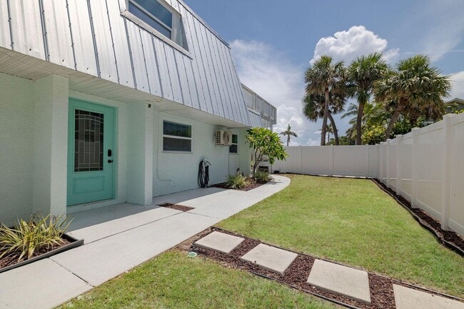 property at 346 Hernando St