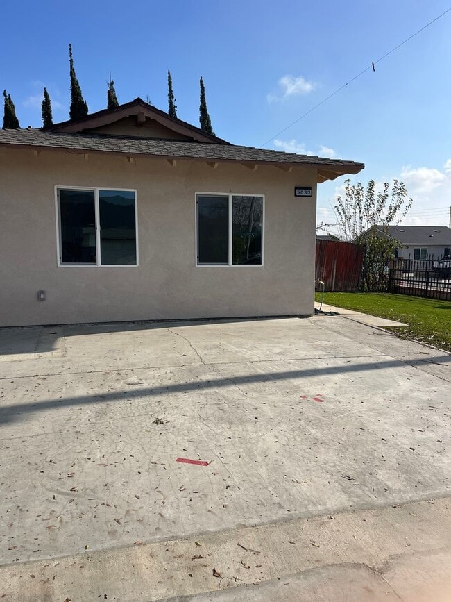 5033 Hallmark St in Riverside, CA - Building Photo - Building Photo