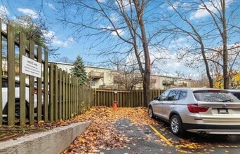 5393 Victoria Rd, Unit 211 in Halifax, NS - Building Photo - Building Photo