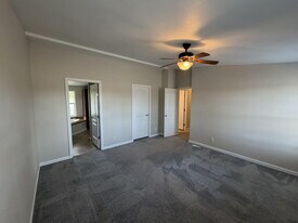 5941 Franklin Rd in Merced, CA - Building Photo