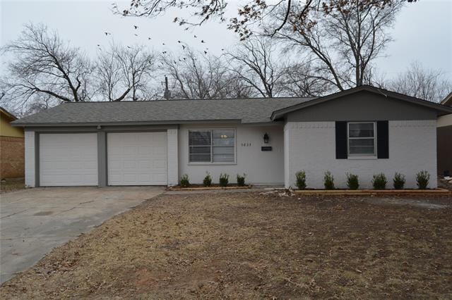 property at 7616 Parkwood Ln