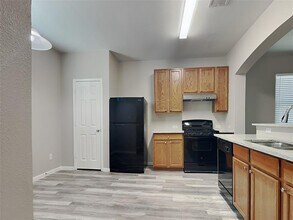 3911 Mossy Spring Ln in Spring, TX - Building Photo - Building Photo