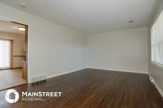 11212 Lecluyse Dr in Shawnee, KS - Building Photo - Building Photo