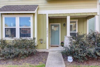 12212 Tawny Farms Rd in Austin, TX - Building Photo - Building Photo