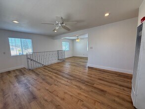 2945 S West View St in Los Angeles, CA - Building Photo - Building Photo