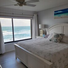 10310 S Ocean Dr in Jensen Beach, FL - Building Photo - Building Photo