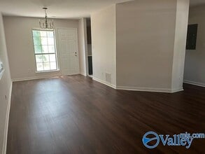 309 Autumn Ln in Madison, AL - Foto de edificio - Building Photo