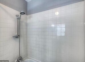 4542 Hwy 61 N in St. Paul, MN - Building Photo - Building Photo