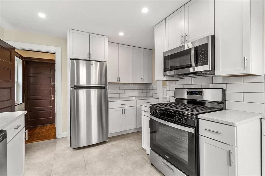 10 Royal St, Unit 2 in Boston, MA - Foto de edificio