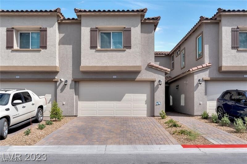 3717 Canis Minor Ln in Henderson, NV - Building Photo