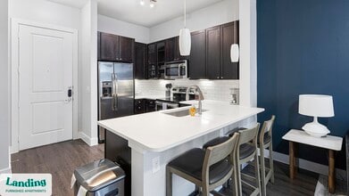 3501 Ross Ave in Dallas, TX - Building Photo - Building Photo