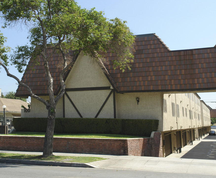 100 N 3rd St in Alhambra, CA - Building Photo