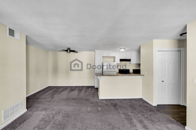 property at 2521 W Sunflower Ave