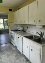 71 White Birch Ave in Chicopee, MA - Building Photo - Building Photo