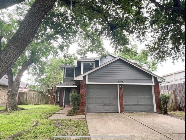 property at 9226 Spindlewood Dr