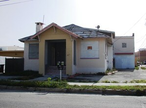 36 SW 20th Ave in Miami, FL - Building Photo - Building Photo