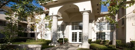 Palacio Senior Apartments in Anaheim, CA - Building Photo - Building Photo