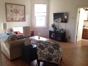 438 S Pacific Ave, Unit 2 in Pittsburgh, PA - Building Photo - Building Photo