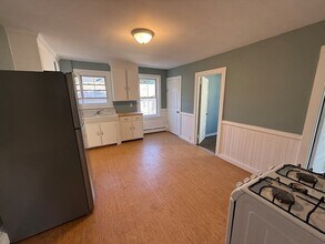 3 Hamilton St, Unit 1 in Plymouth, MA - Building Photo - Building Photo