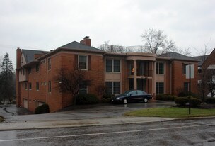 4032 W Bancroft St Apartments