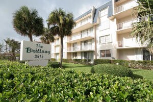 3575 S Ocean Blvd-Unit -411 in Palm Beach, FL - Building Photo - Building Photo