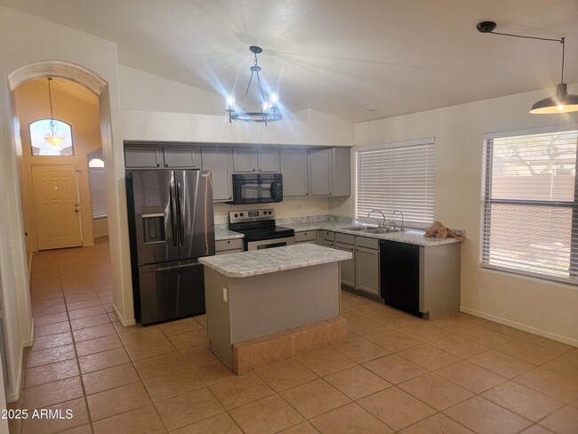 9335 E Pampa Ave in Mesa, AZ - Building Photo - Building Photo