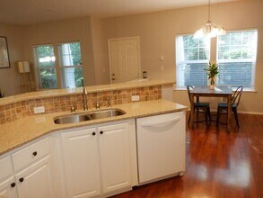 1610 Kennedy Pl in Dupont, WA - Building Photo - Building Photo