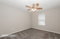 180 Riverbrooke Trail photo'