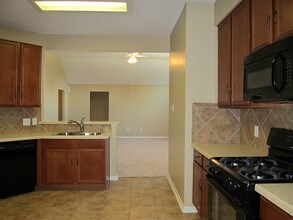 2423 Lofty Falls Ct in Spring, TX - Foto de edificio - Building Photo