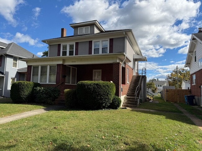 property at 1912 Arden Rd SW