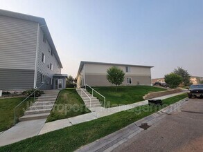 5000 4th Ave N in Great Falls, MT - Building Photo - Building Photo